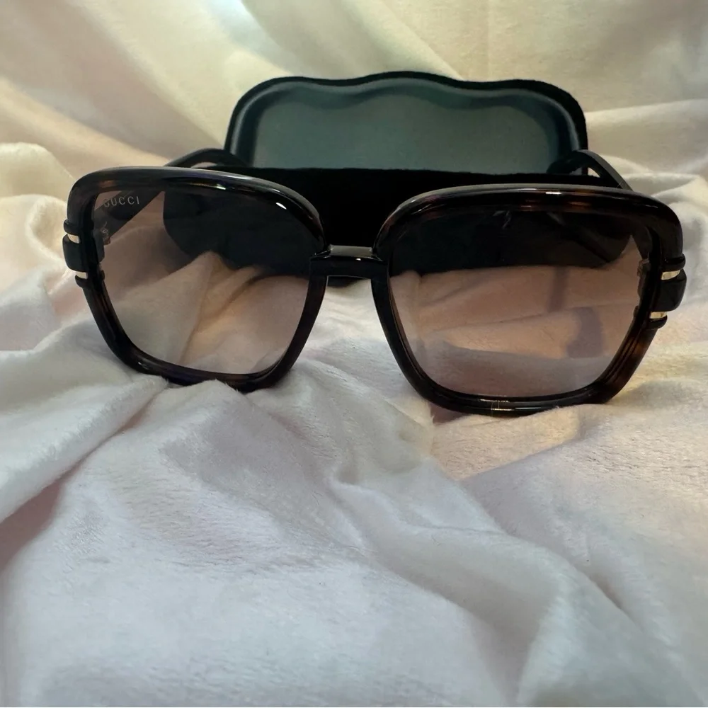 Gucci NWT Havana Brown Sunglasses FULL INCLUSION! - Picture 3 of 8